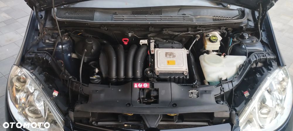 Mercedes-Benz Klasa A 200 Avantgarde Edition 10 - 9