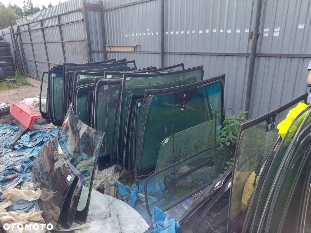 SZYBA CZOŁOWA PRZEDNIA VOLVO C70 I CABRIO MAZOWSZE - 3