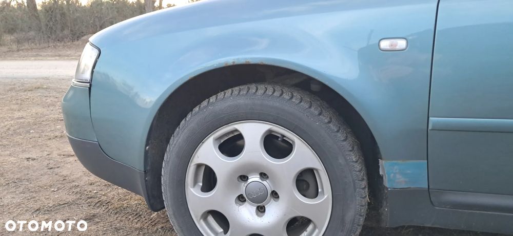 Audi A6 Limousine 2.4 - 33