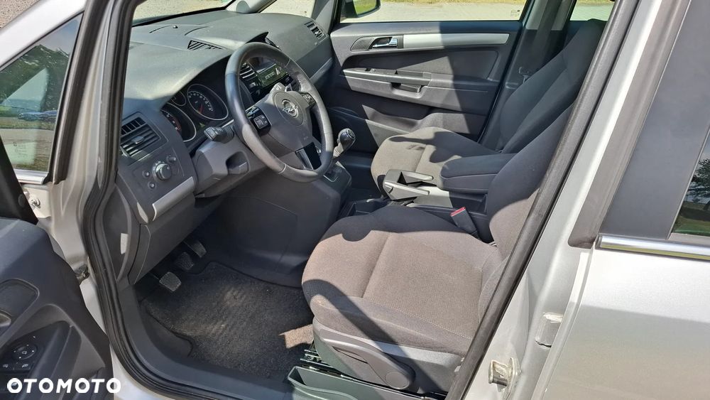 Opel Zafira 1.8 Edition Plus - 8