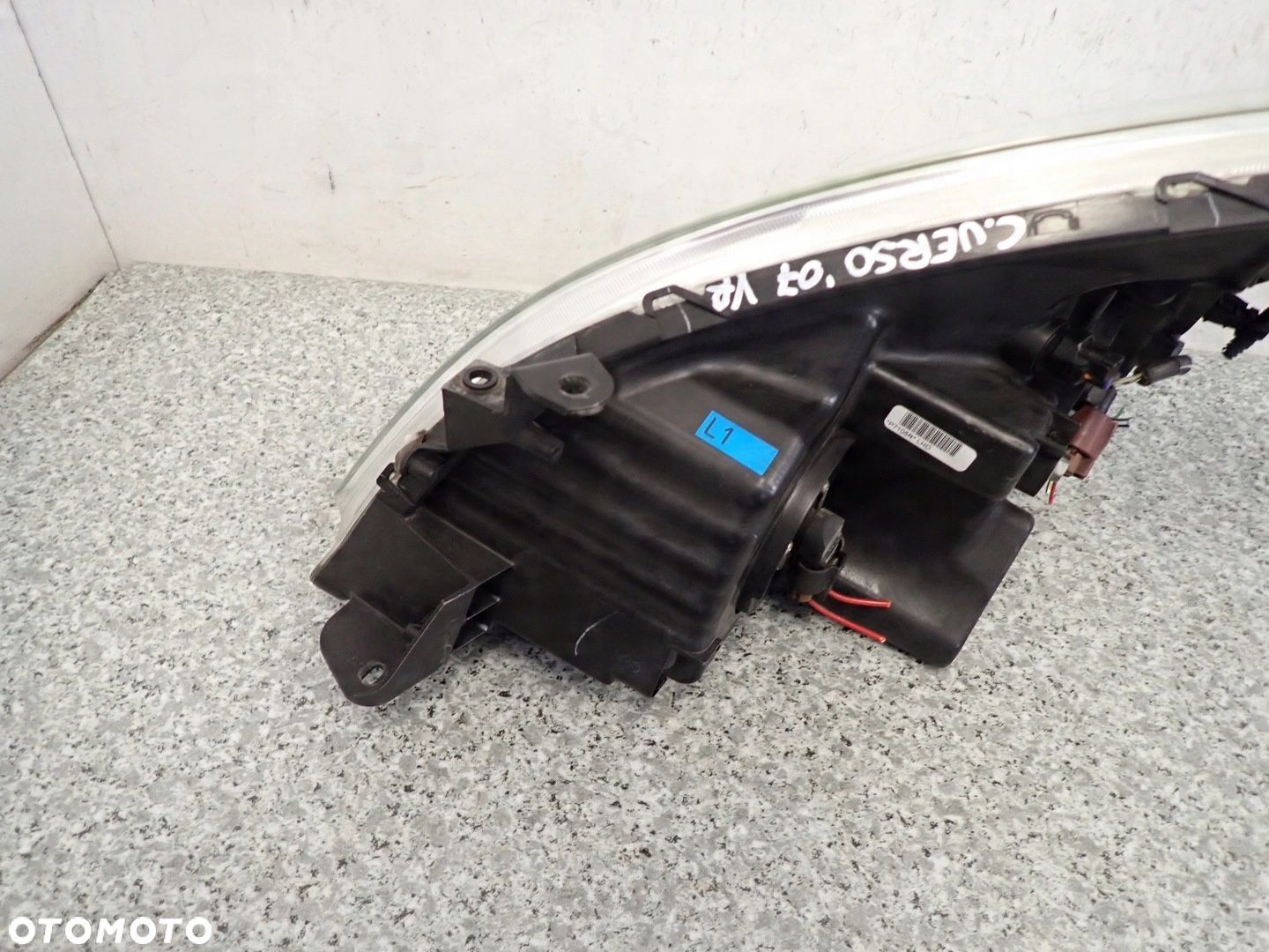 TOYOTA COROLLA VERSO 07- LAMPA PRZEDNIA PRAWA REFLEKTOR PRAWY - 12