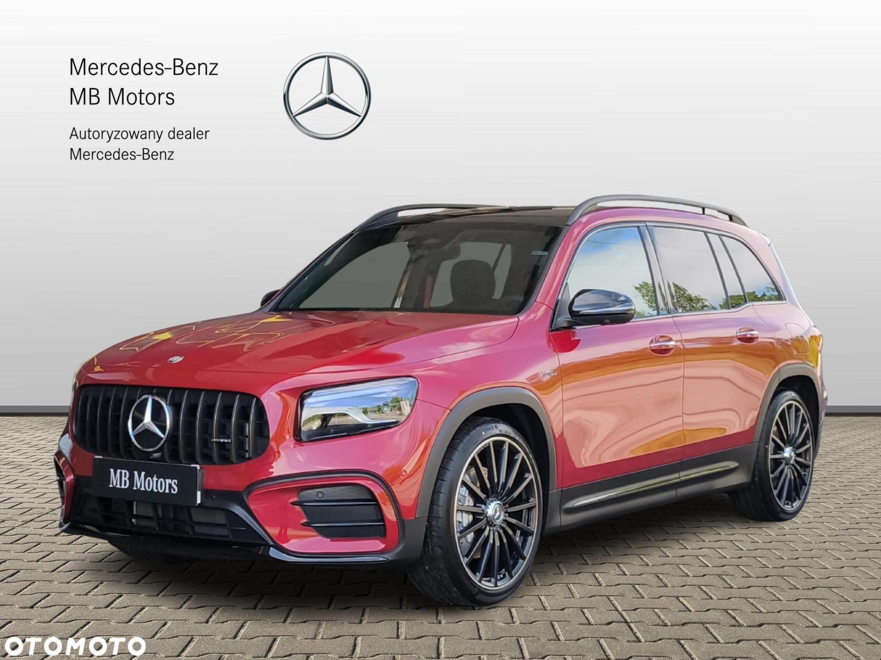 Mercedes-Benz GLB - 1