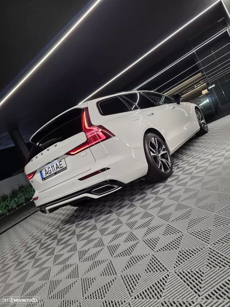 Volvo V60 2.0 T6 AWD TE R-Design Expression - 12