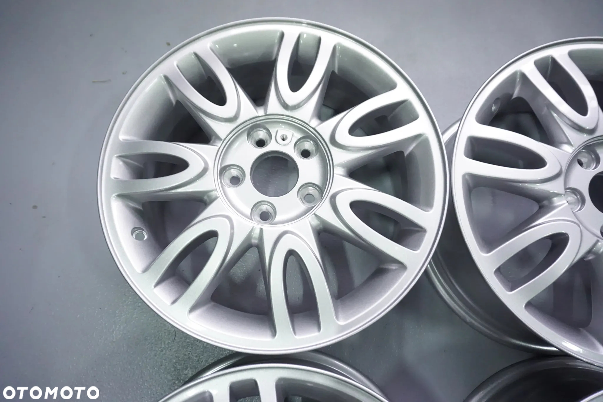 Felgi Aluminiowe  16 RENAULT LAGUNA II SCSNIC II  ESPACE KANGOO MERCEDES CITAN ET50 5X108 - 2