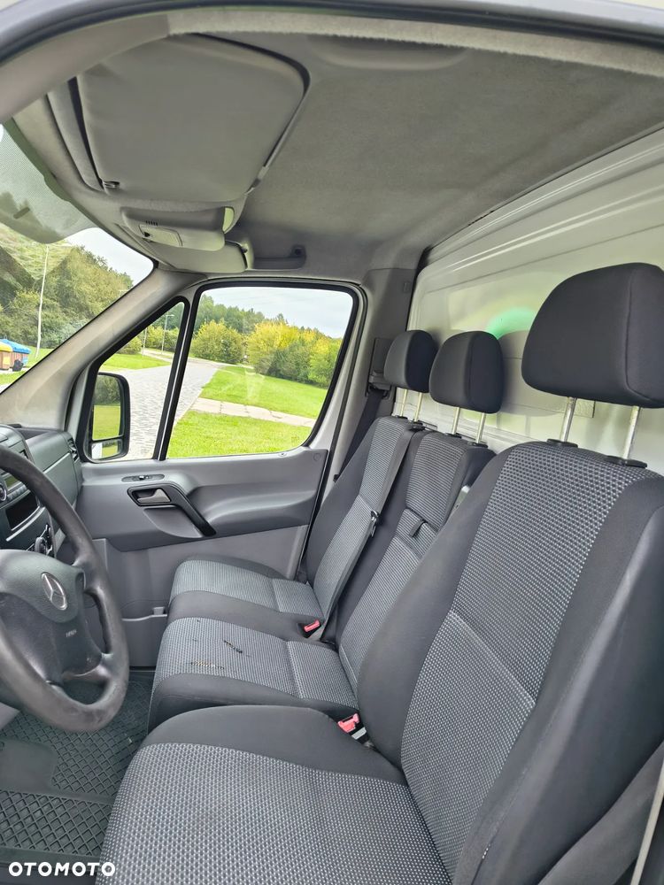 Mercedes-Benz SPRINTER - 19