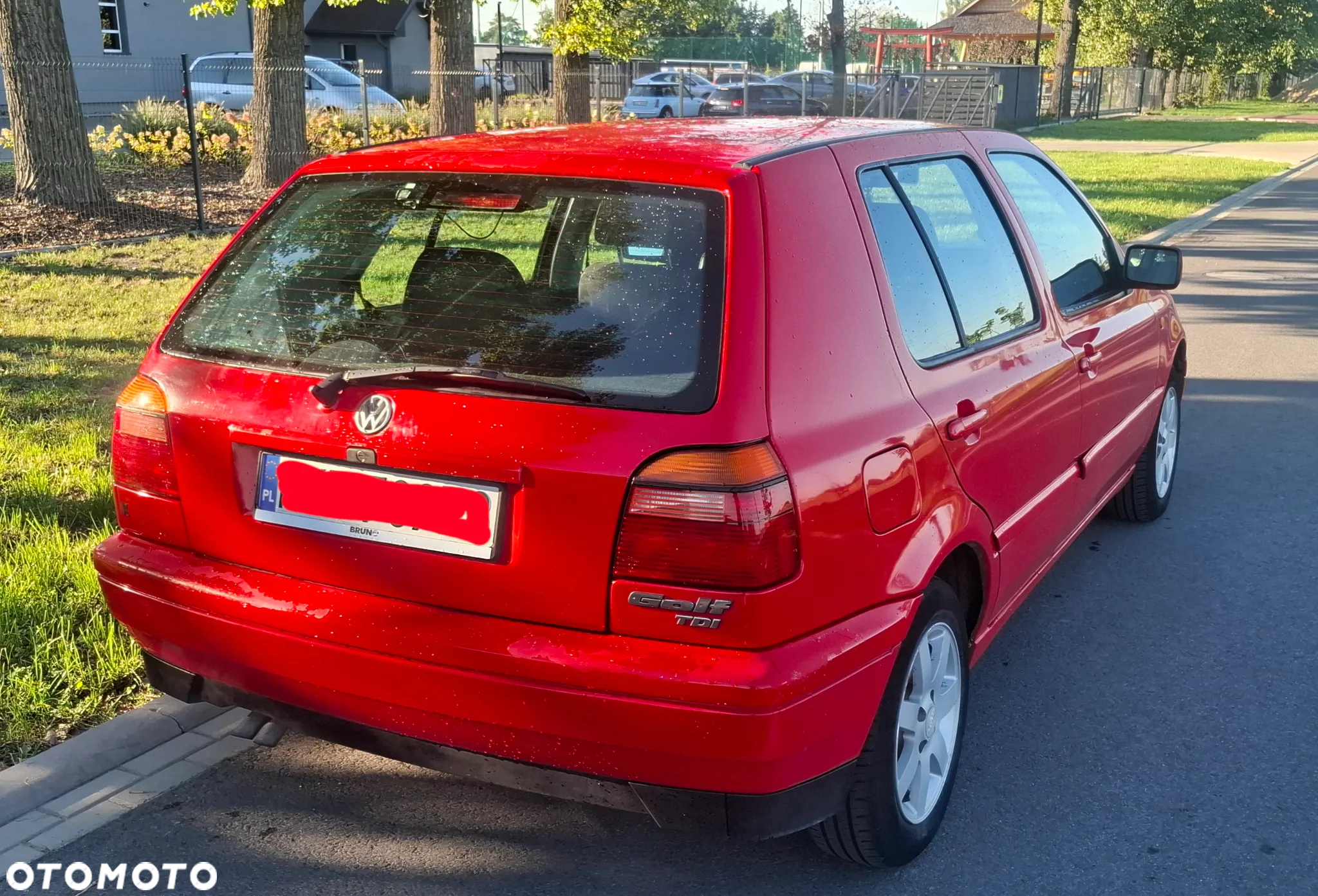 Volkswagen Golf - 6