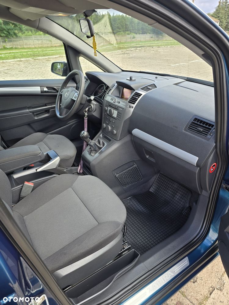 Opel Zafira - 6
