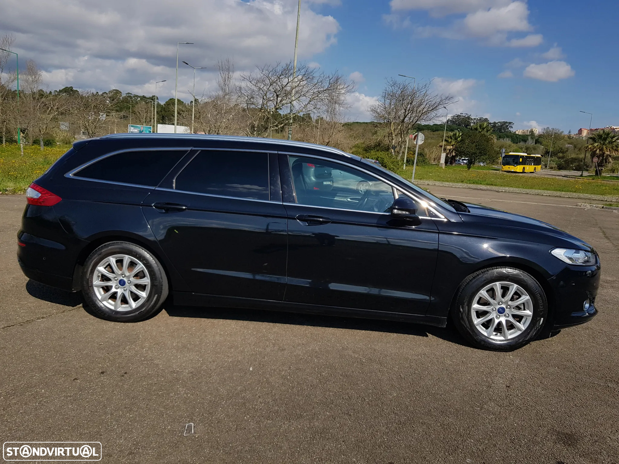 Ford Mondeo SW 1.5 TDCi Titanium ECOnetic - 11