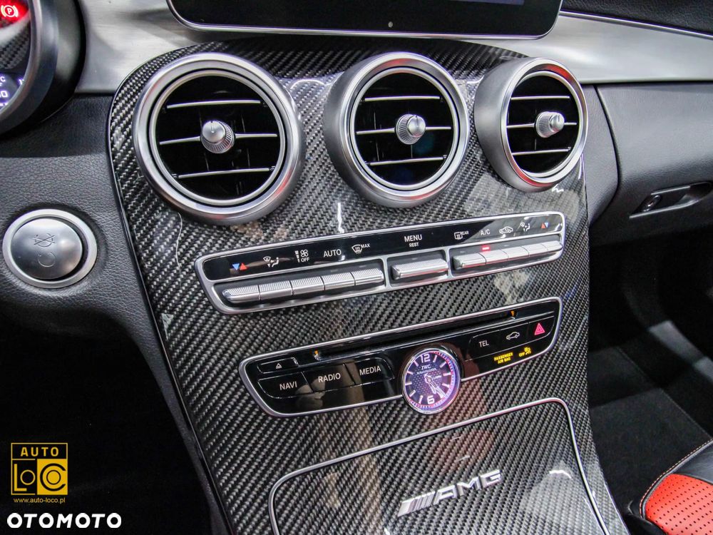 Mercedes-Benz Klasa C AMG 63 S AMG Speedshift 7G-MCT - 25