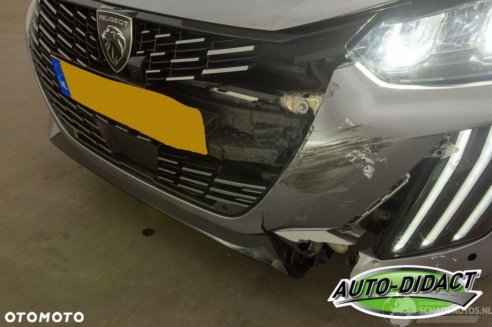 Peugeot 208 Elektromotor 136 Allure Pack - 14
