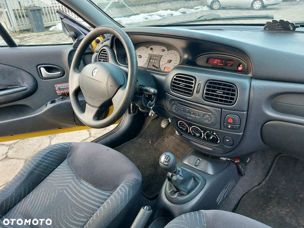 Renault Megane - 13