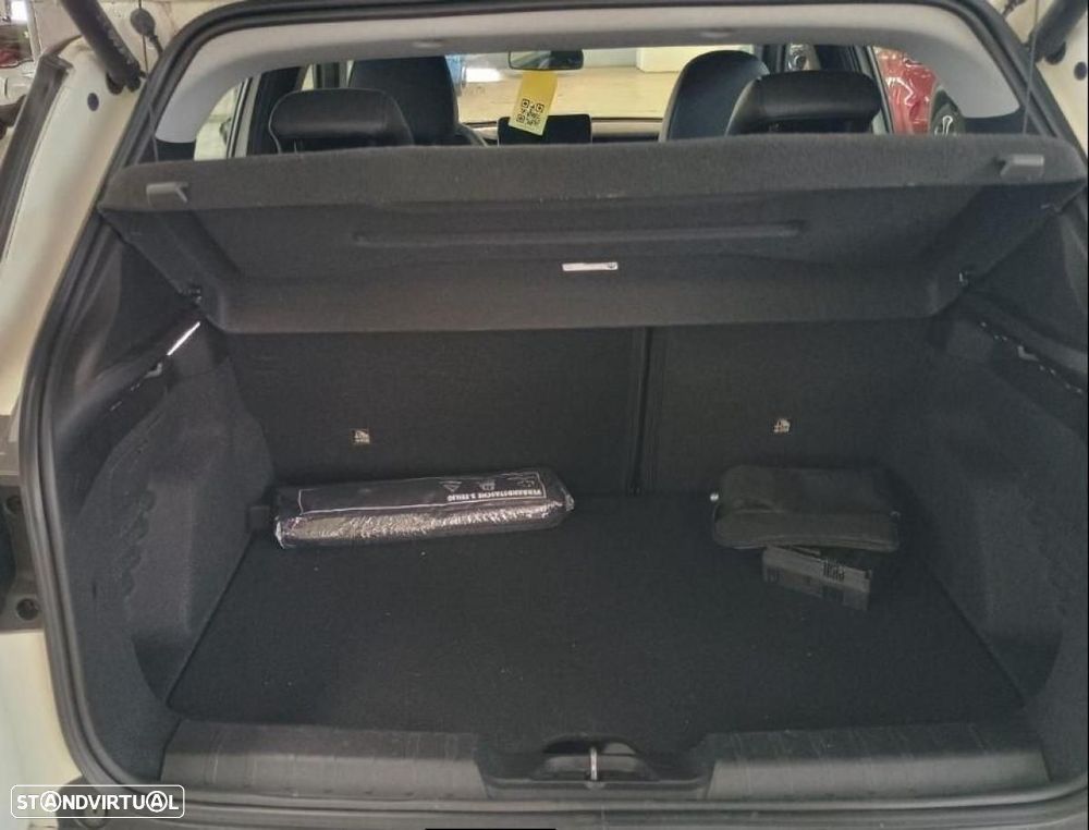 Jeep Avenger 1.2 GSE T3 Turbo-Benzin GDI Altitude - 5