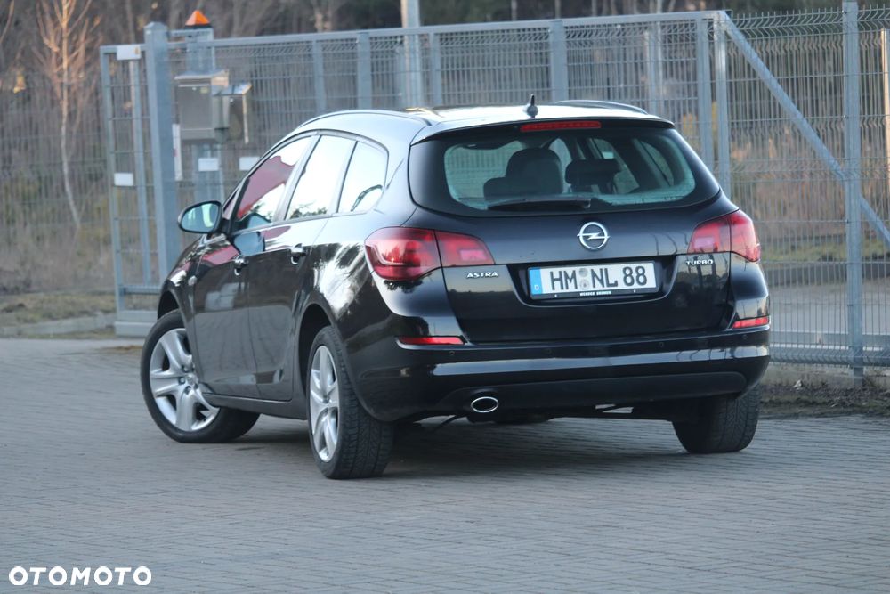 Opel Astra - 10