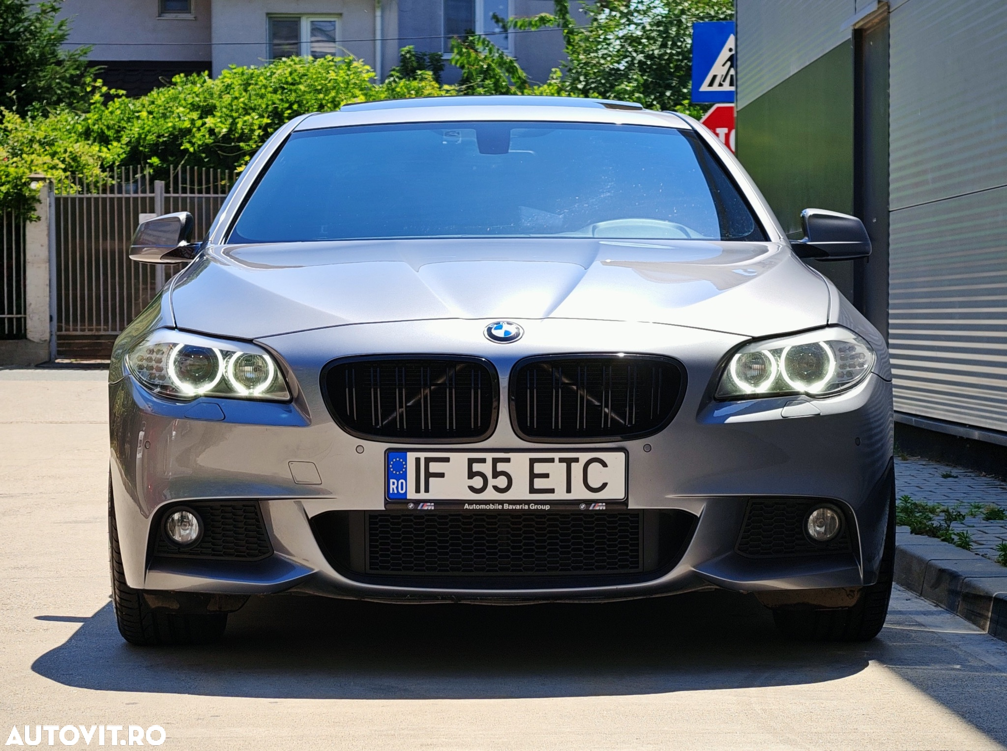 BMW Seria 5 525d xDrive AT - 14
