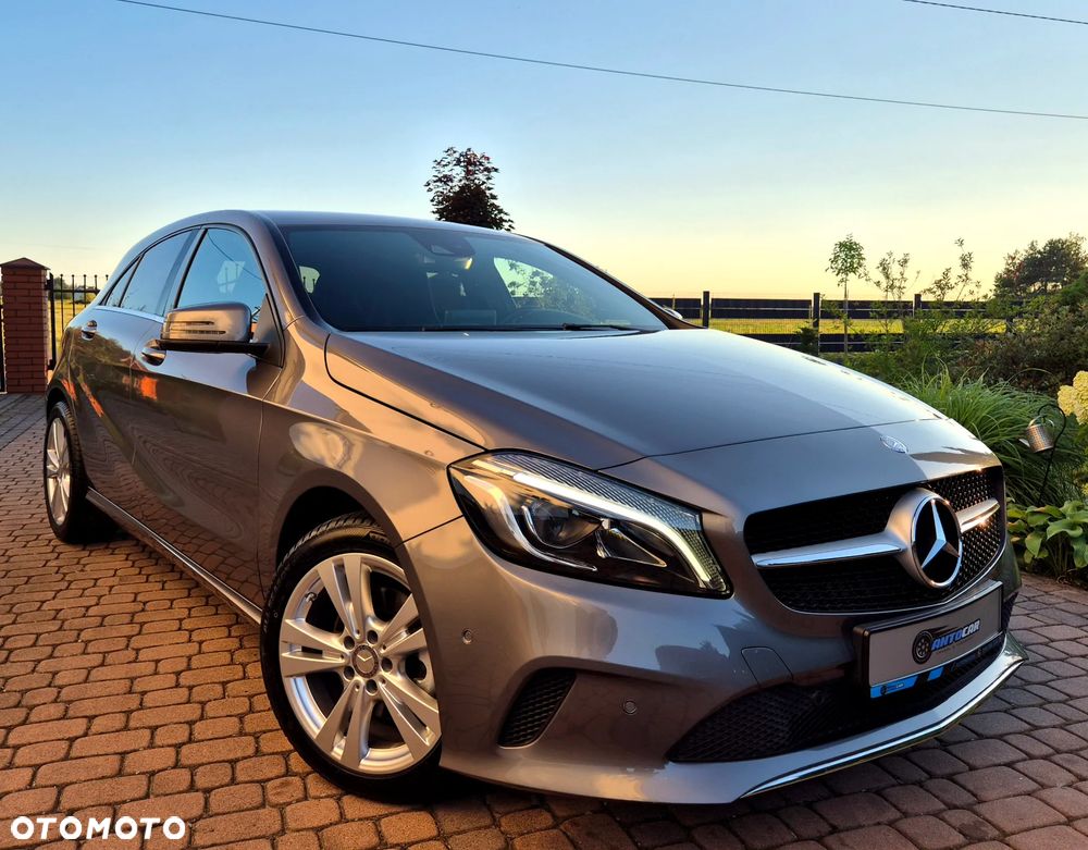 Mercedes-Benz Klasa A 180 (BlueEFFICIENCY) Urban - 1
