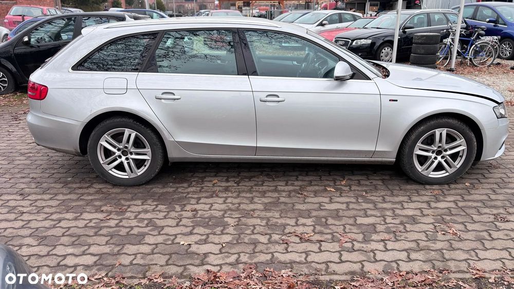 Audi A4 Avant 2.7 TDI DPF multitronic Attraction - 8
