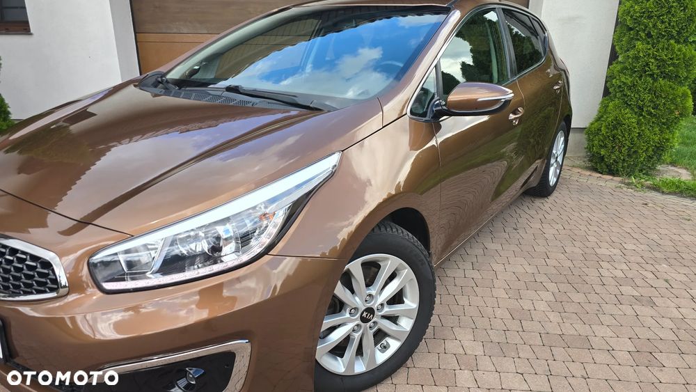 Kia Ceed - 3