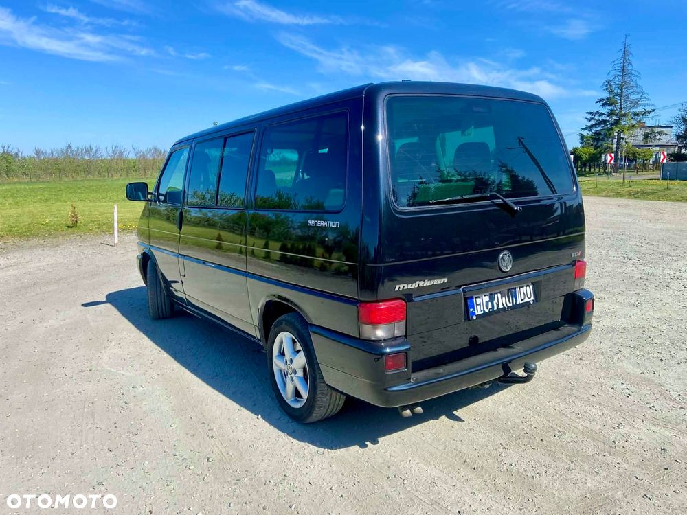 Volkswagen Multivan - 5