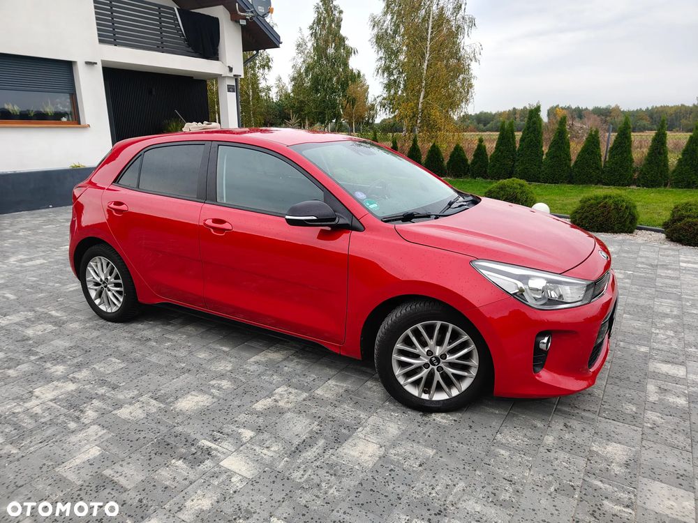 Kia Rio - 7
