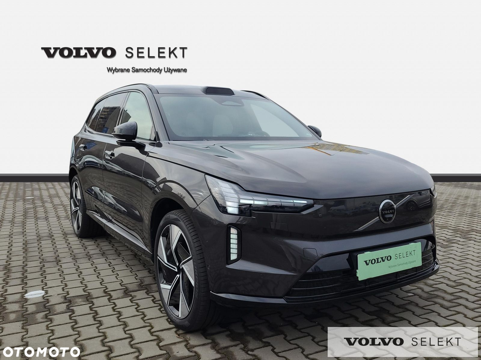 Volvo EX90 - 4