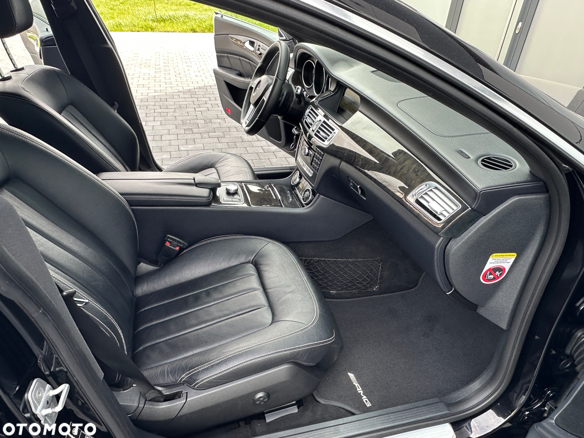 Mercedes-Benz CLS 350 CDI 4-Matic BlueEff - 23