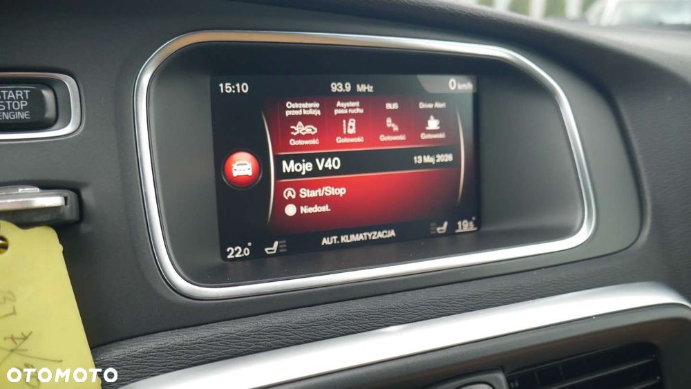 Volvo V40 Cross Country - 26