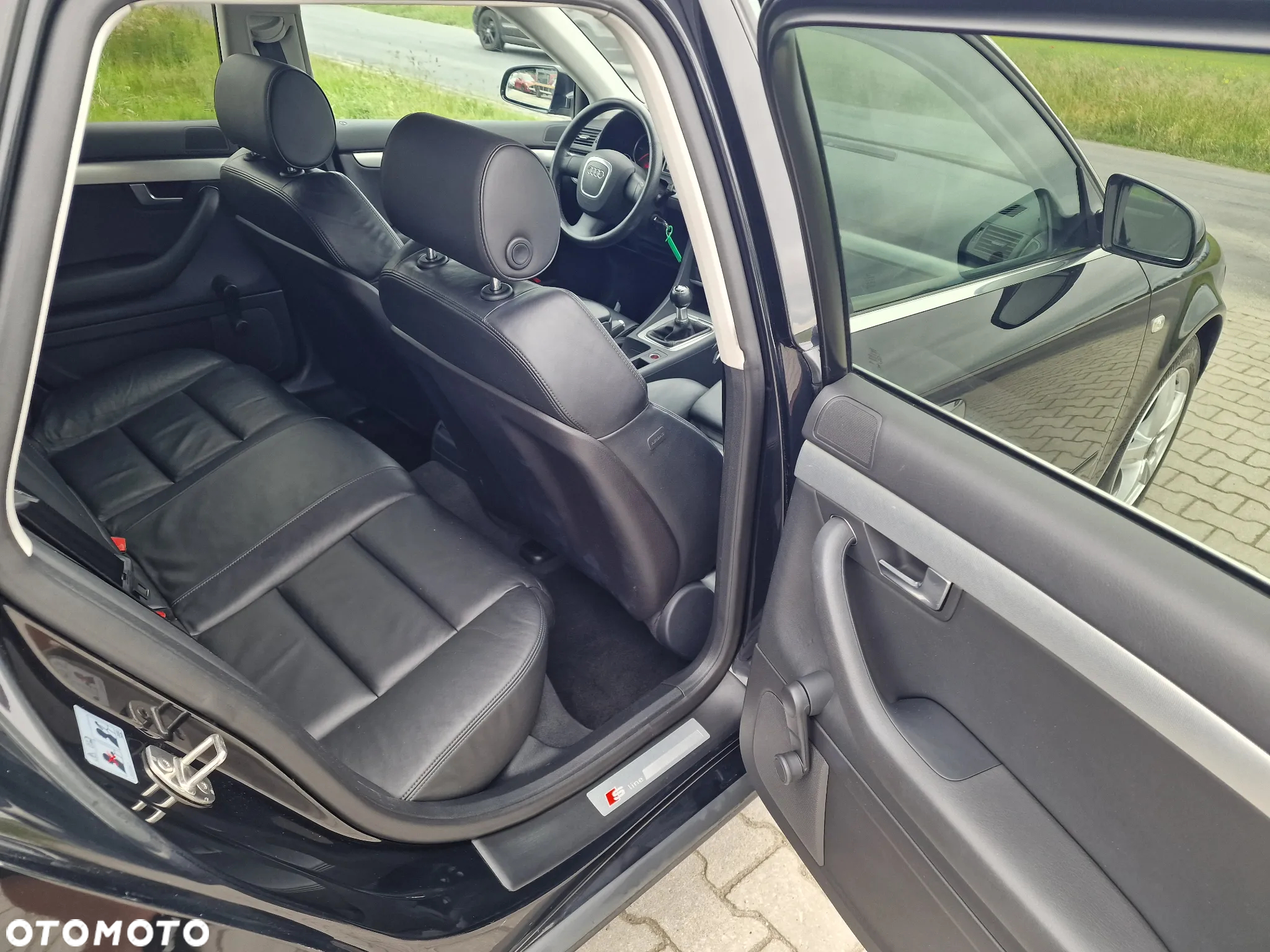Audi A4 Avant 3.0 TDI Quattro - 26