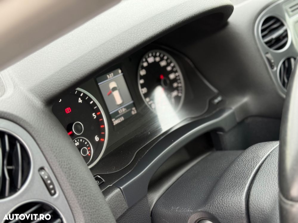 Volkswagen Tiguan 2.0 TDI DPF 4Motion BlueMotion Technology DSG Trend & Fun - 12