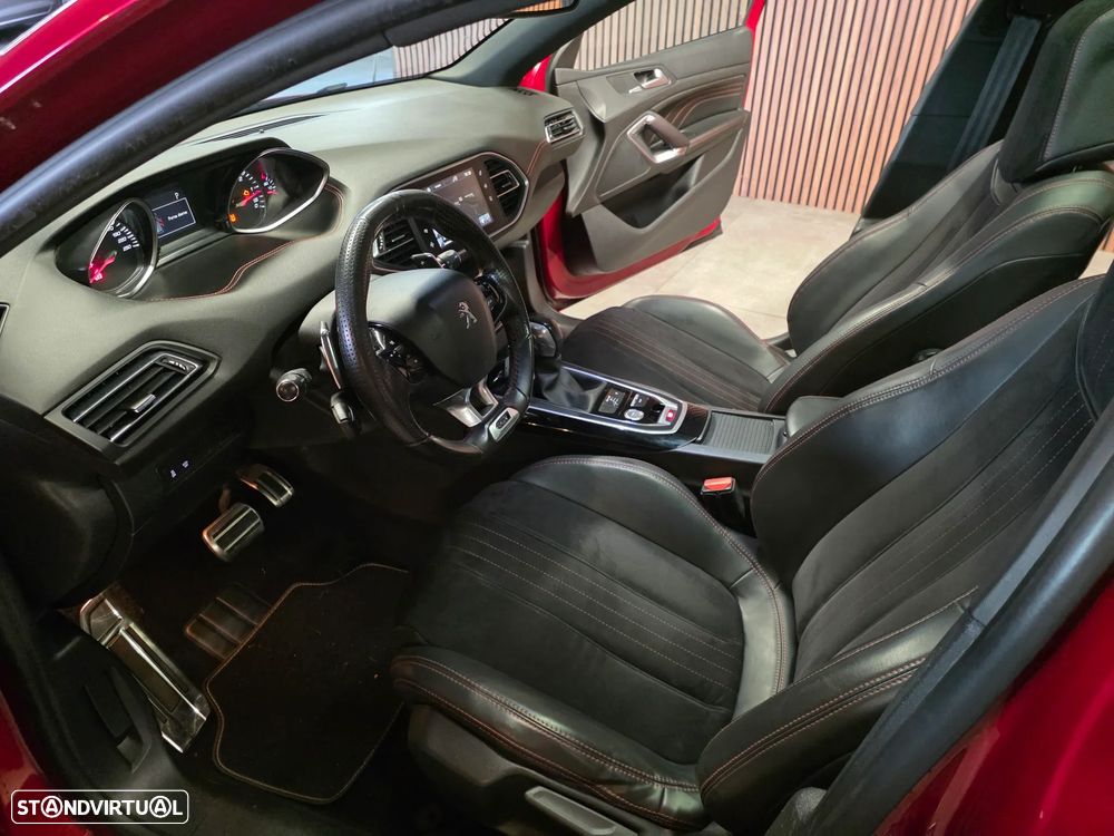 Peugeot 308 BlueHDi FAP 180 EAT8 Stop & Start GT - 4