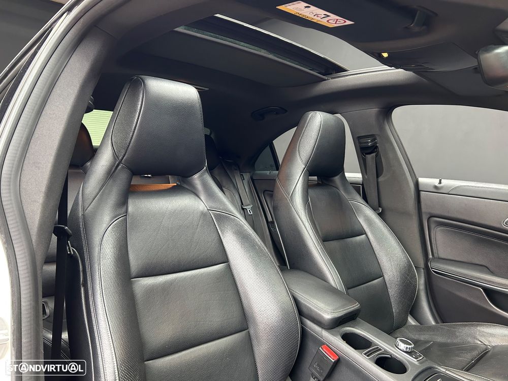 Mercedes-Benz CLA 220 d Shooting Brake AMG Line Aut. - 12