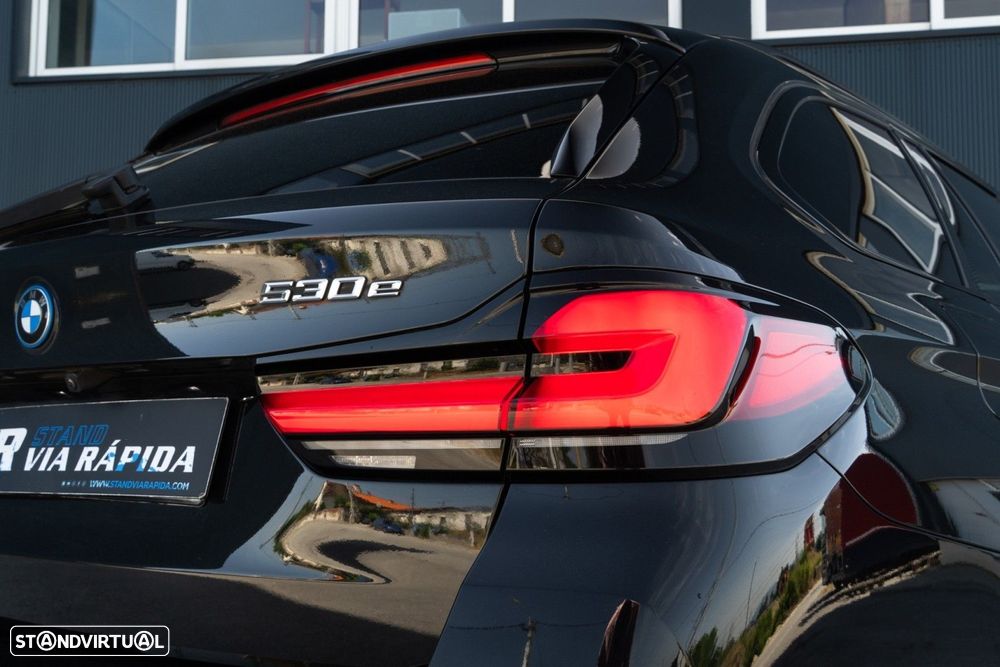 BMW 530 e Pack Desportivo M - 60