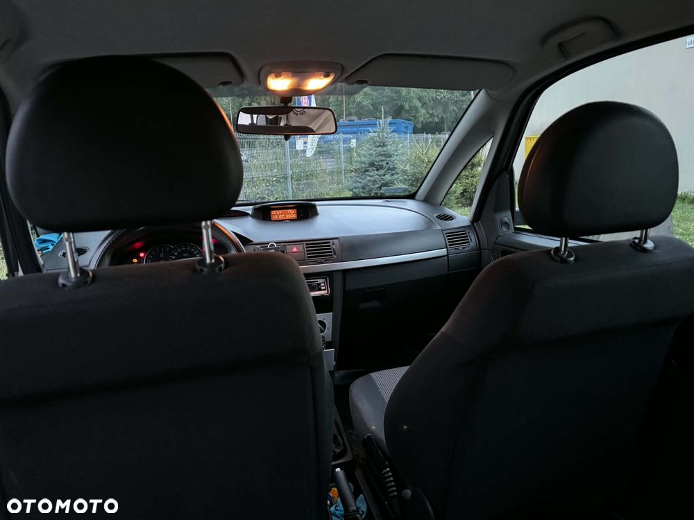 Opel Meriva - 8