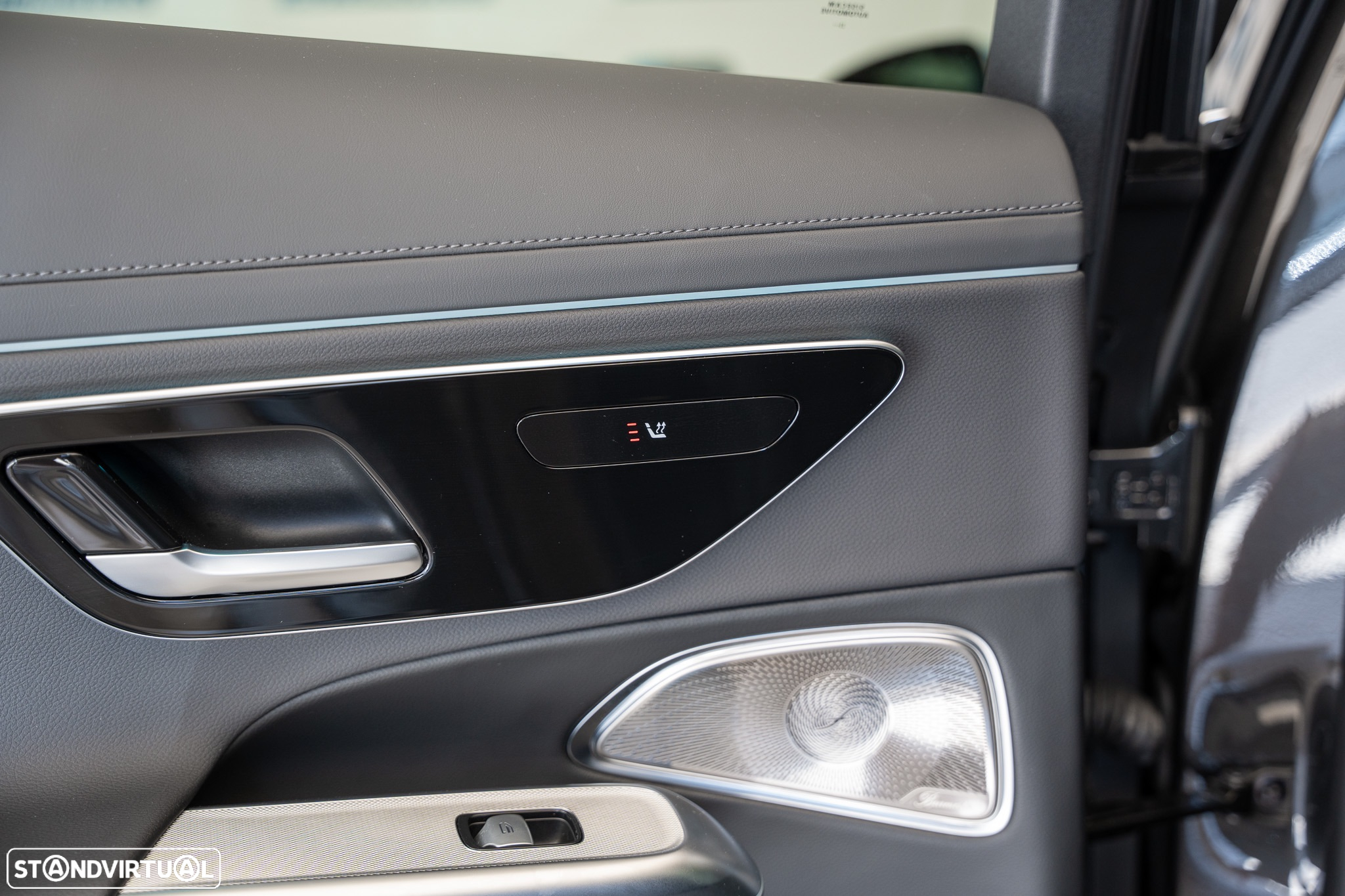 Mercedes-Benz E 300 de AMG Line - 15