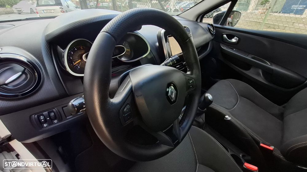 Renault Clio 1.5 dCi Dynamique S - 22