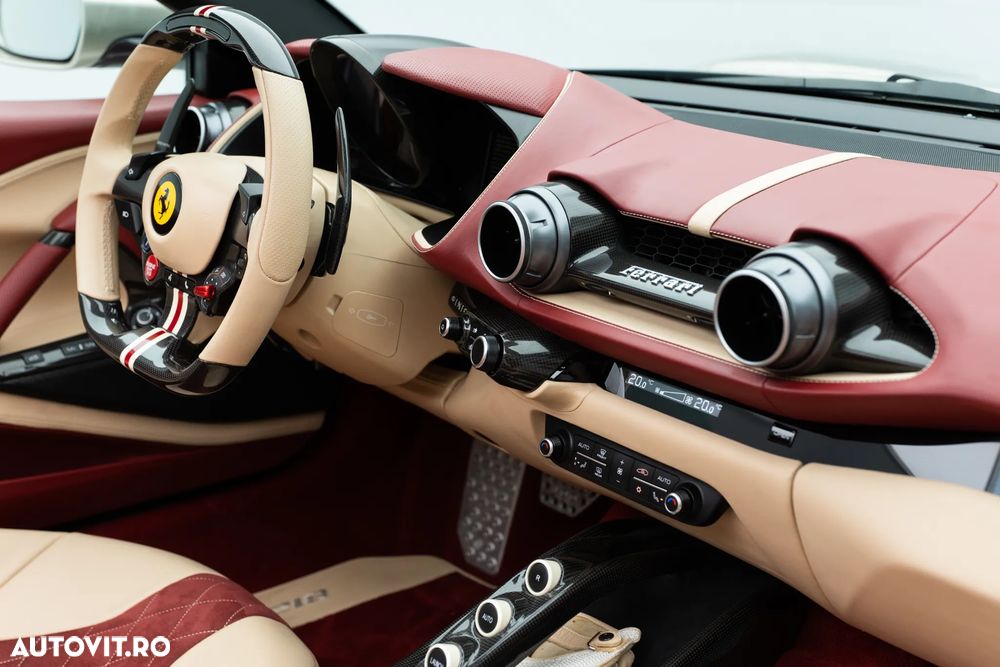 Ferrari 812 - 14