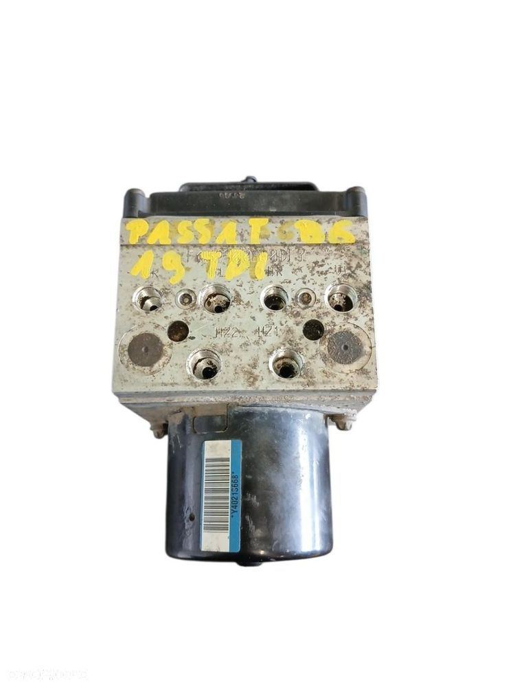POMPA HAMULCOWA ABS VW PASSAT B6 1.9 TDI 3C0614095P PASSAT B6 - 2