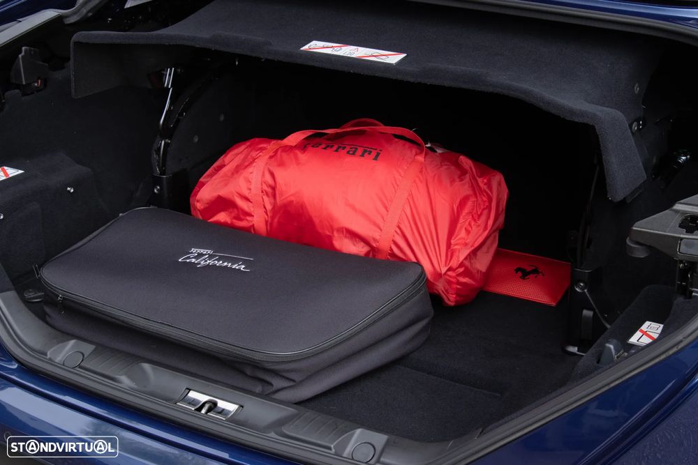 Ferrari California T - 44