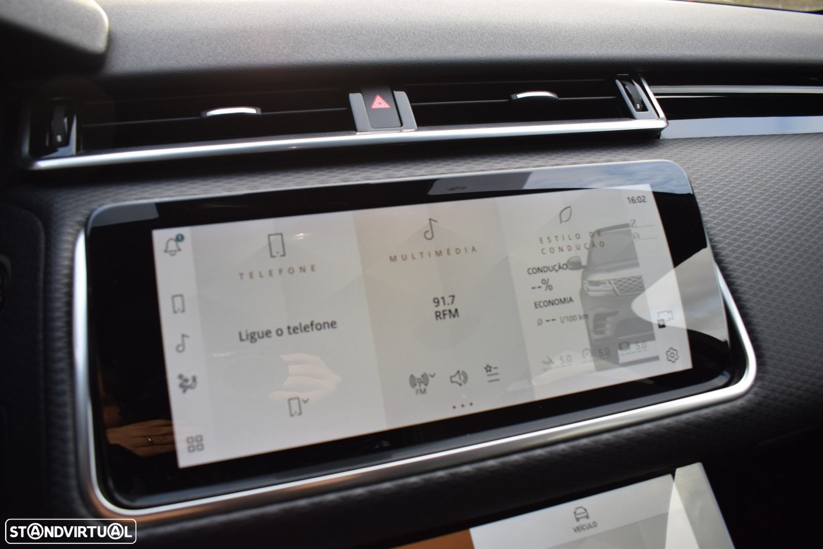 Land Rover Range Rover Velar 2.0 D200 AWD R-Dynamic - 47
