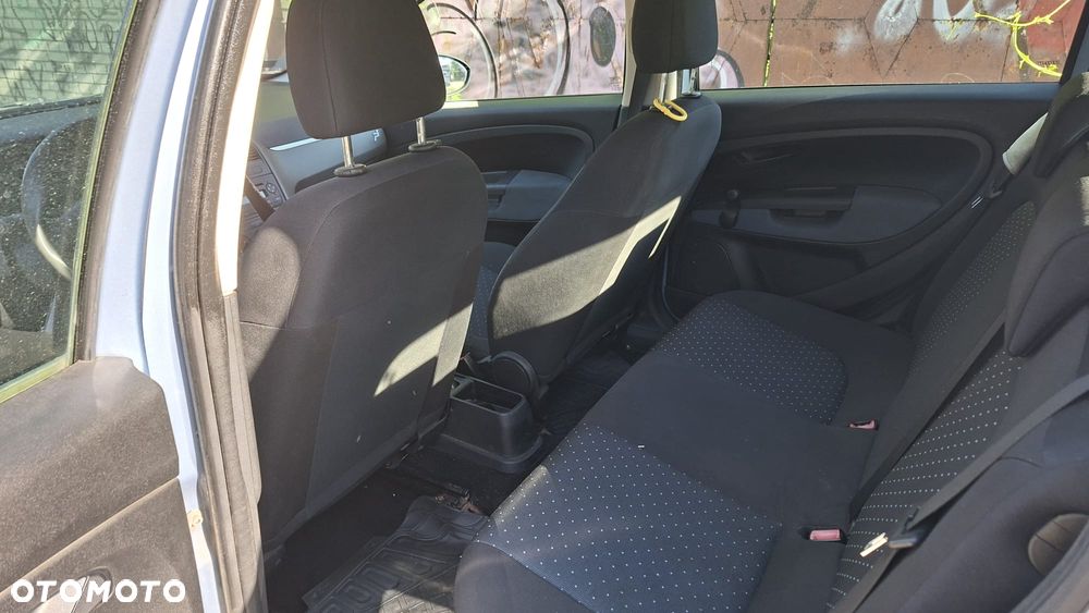 Fiat Punto - 11