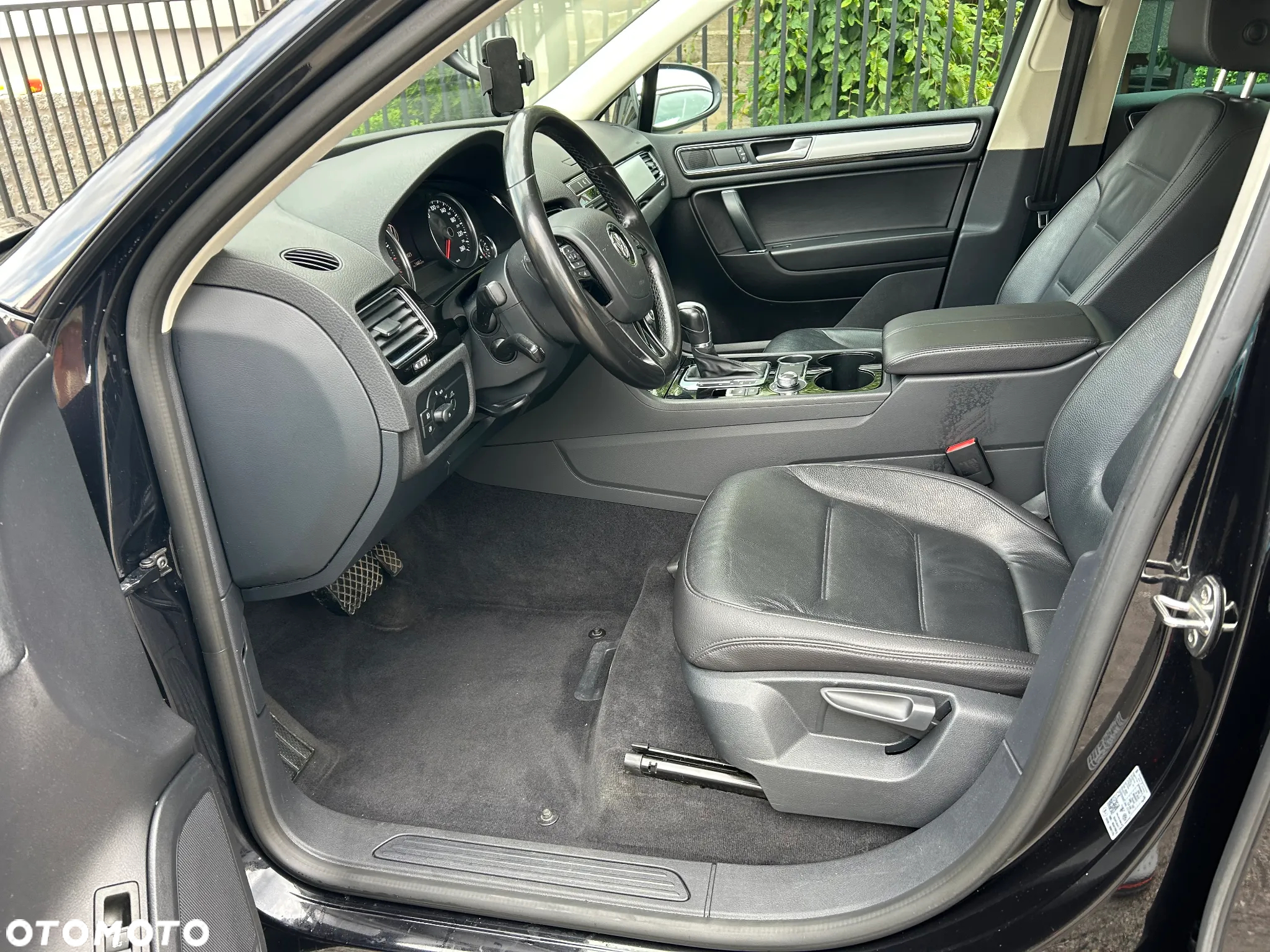 Volkswagen Touareg - 10
