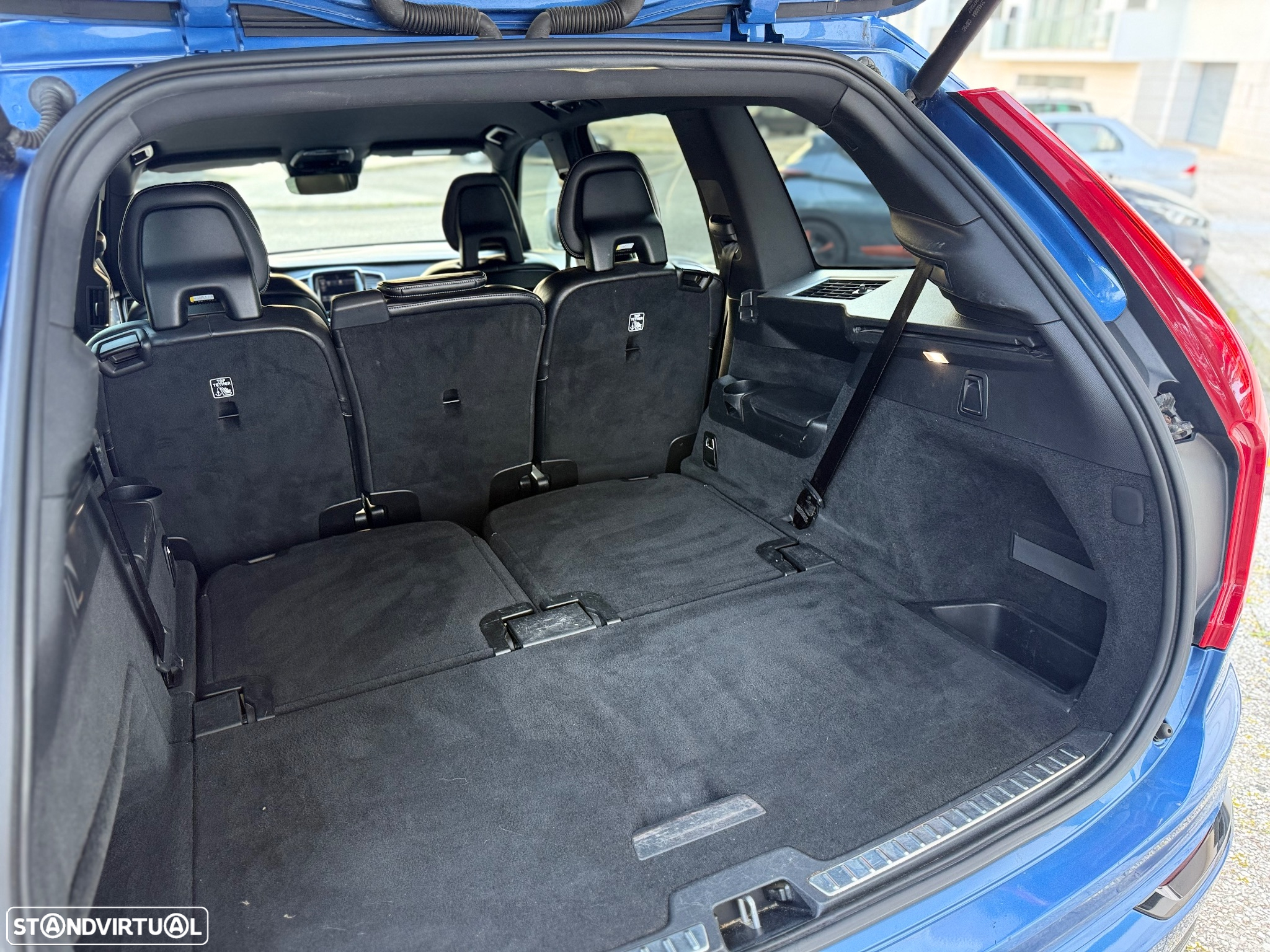 Volvo XC 90 D5 AWD Geartronic RDesign - 9