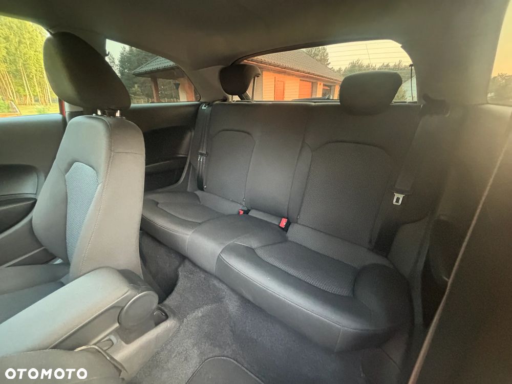 Audi A1 3-drzwiowe 1.6 TDI Attraction - 9