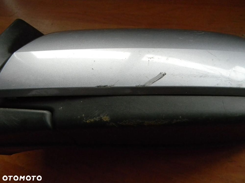 lusterko lewe  OPEL ZAFIRA B Z163 EUROPA 5PIN - 5
