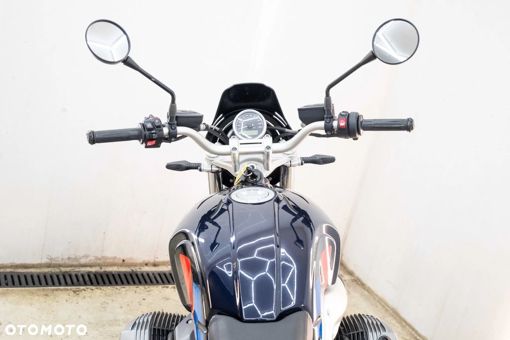 BMW R - 23