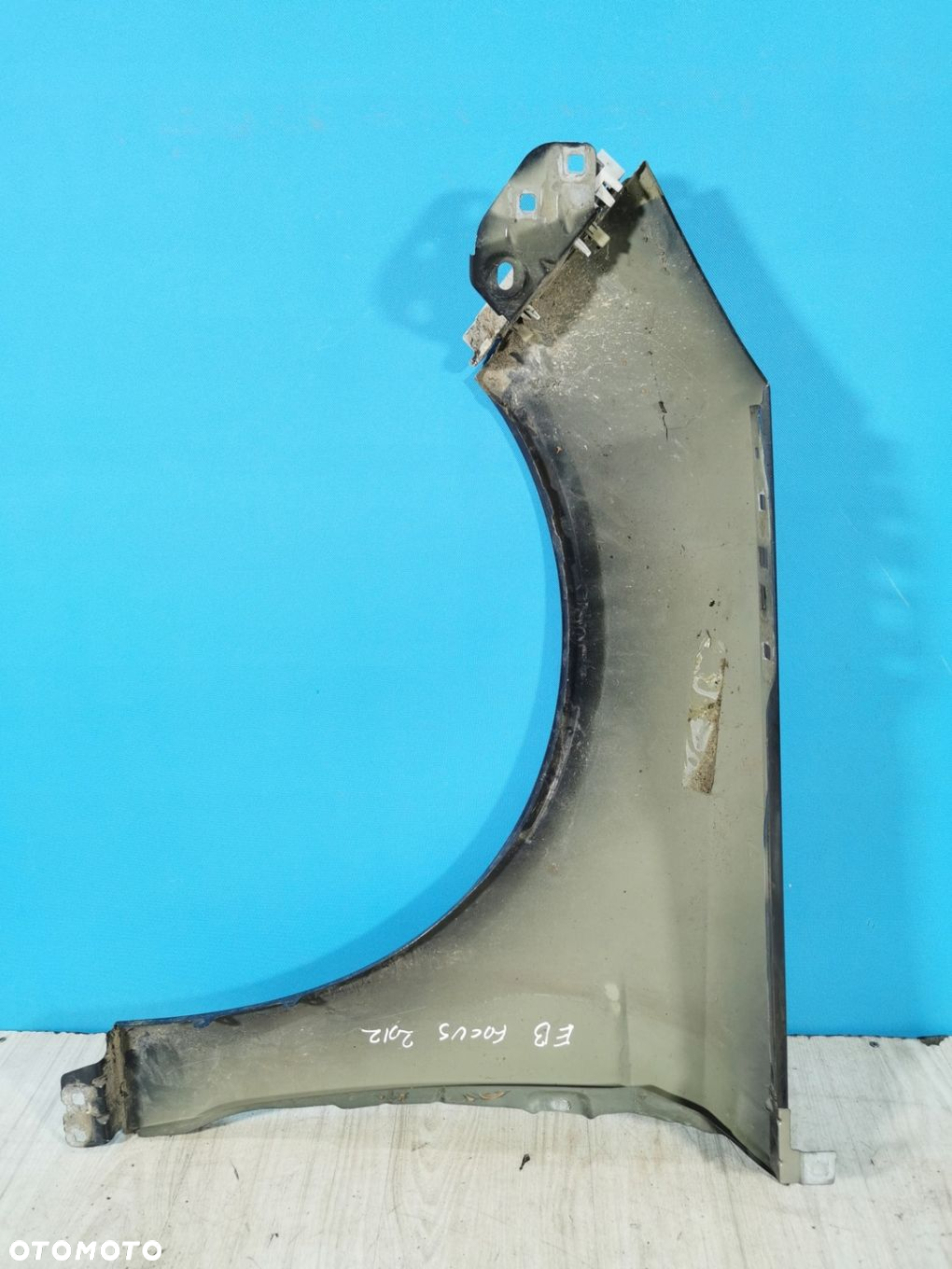 Ford Focus MK3 10/18 błotnik przód przedni prawy ślizg EB - 3