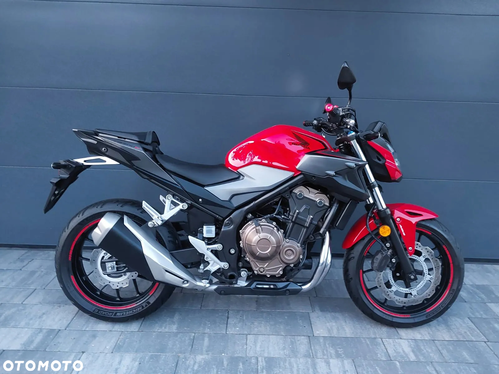 Honda CB - 2