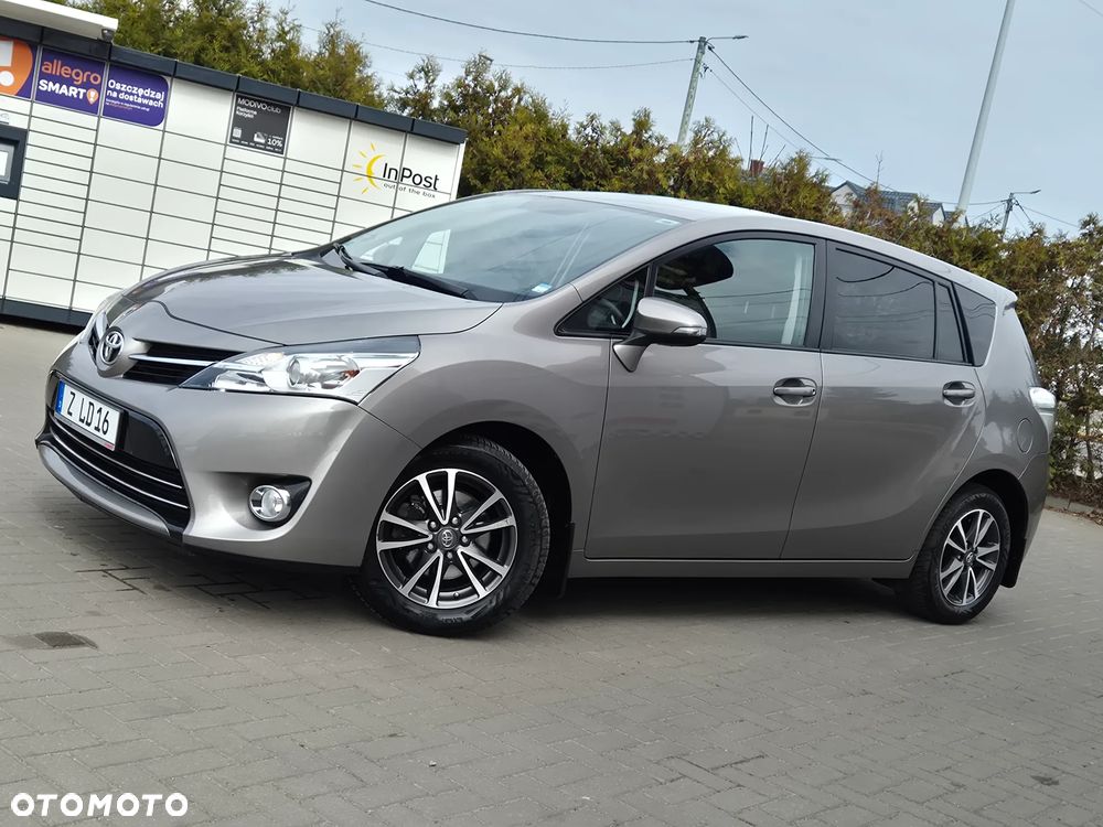 Toyota Verso 1.6 D-4D Prestige - 5