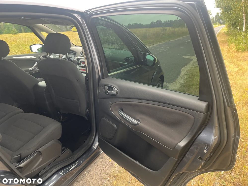 Ford S-Max 2.0 TDCi DPF Titanium - 16