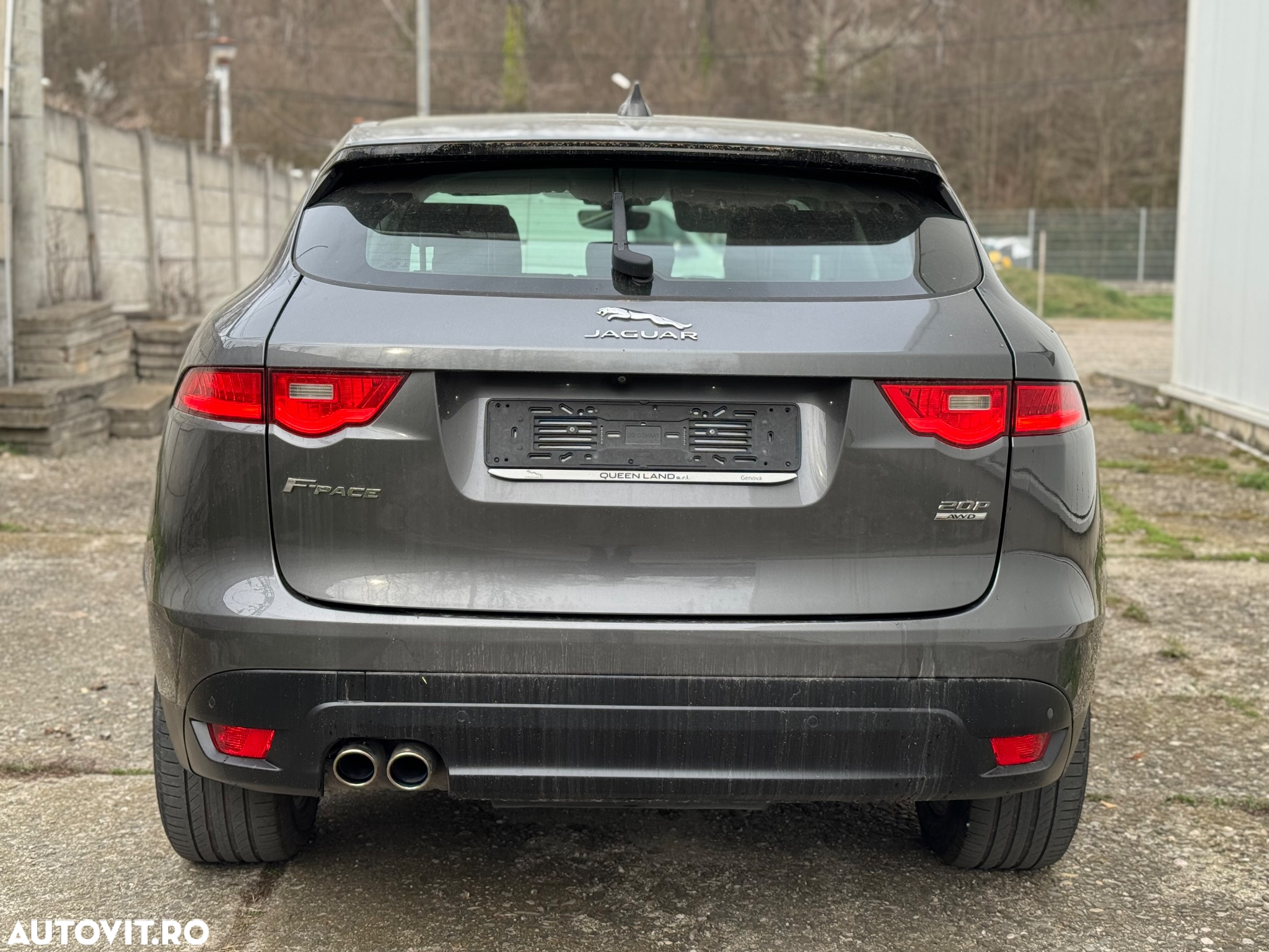 Jaguar F-Pace 20d AWD Aut. Prestige - 6