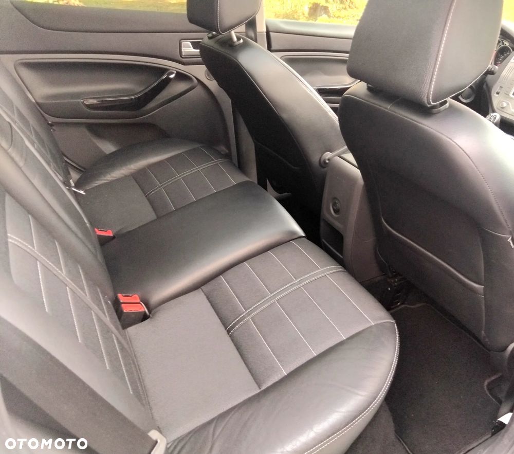 Ford Kuga 2.0 TDCi 4WD Titanium - 9